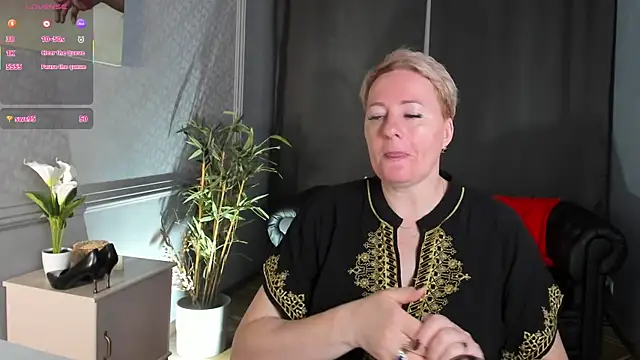 Nika_Smit webcam