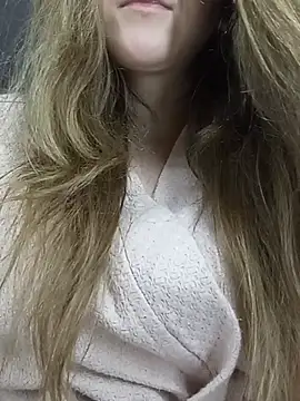 KattyLuuu webcam