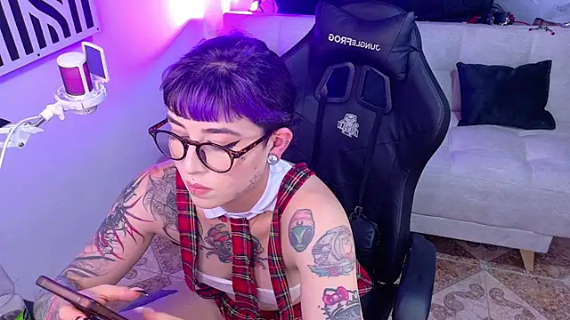 nova_kitttyy webcam