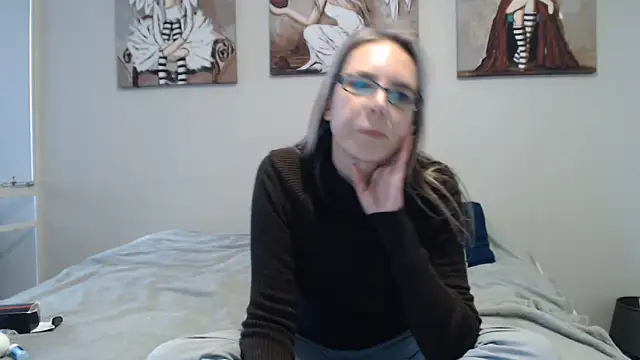 blondiesin50 webcam