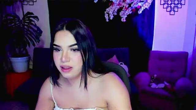 linda_zaam83866 webcam