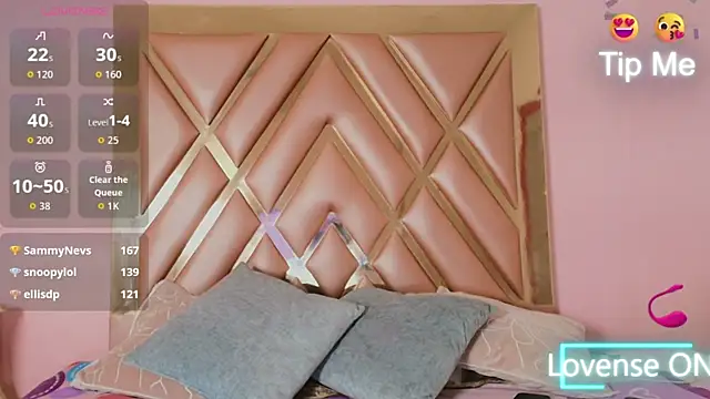 lilithrouse_ webcam