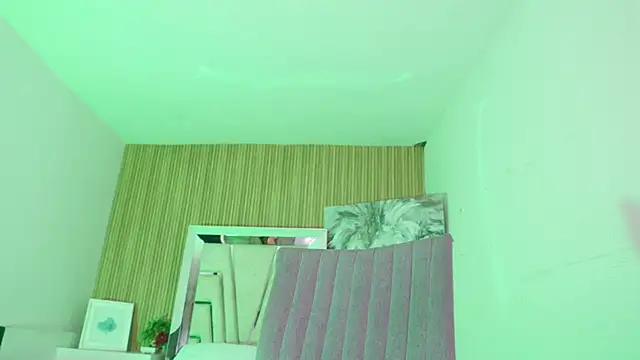 lilithGrayy_