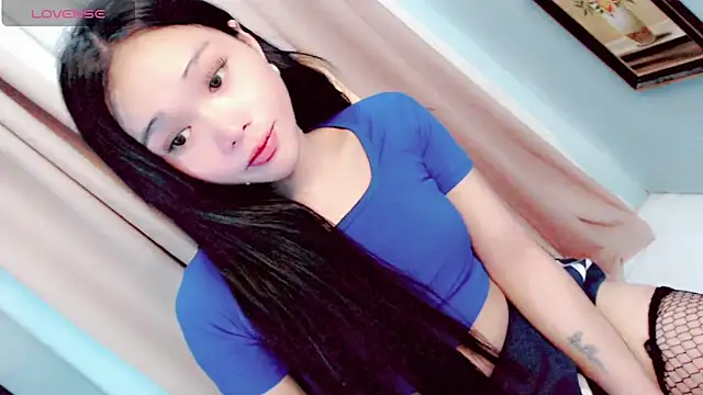 モデル: Littleslutty_baby