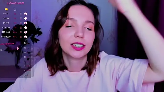 KindHazelHere_ webcam