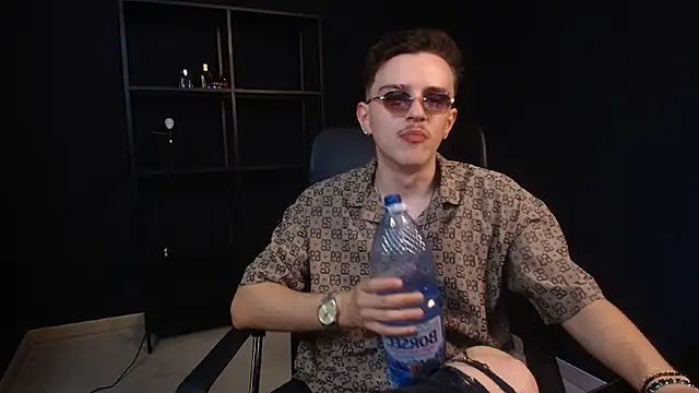 felixstarkk - FelixStarkk's free webcam - UK Sex Cams