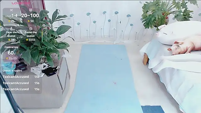 yaoyao-baby520 webcam