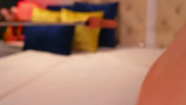 caroline_adams_ webcam