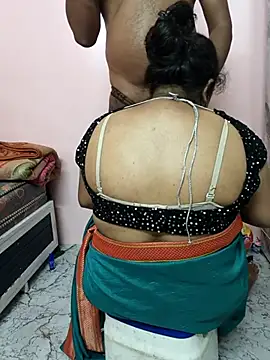 dhanshri143 webcam