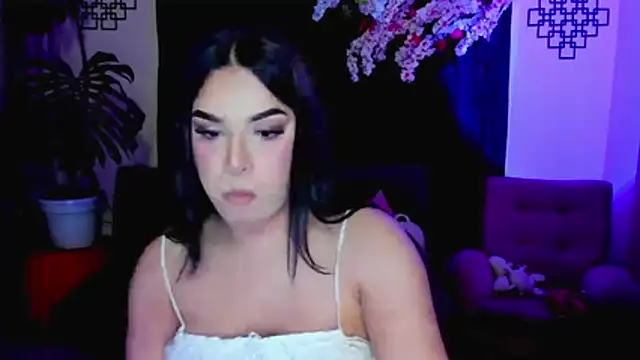 linda_zaam83866 webcam