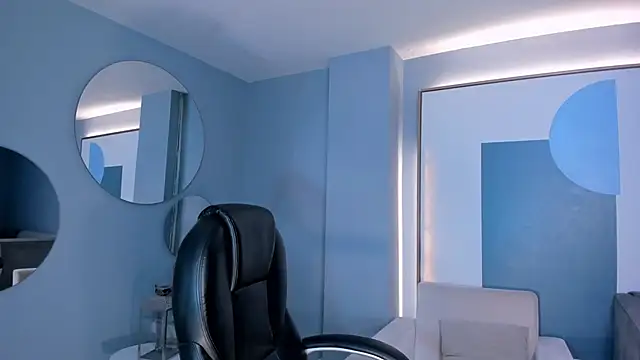 SaphiraJames webcam