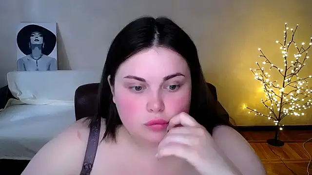 Emily_Mo webcam