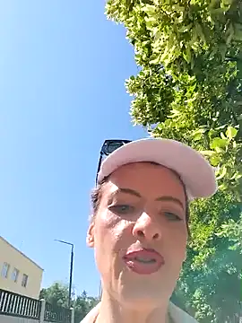 RebeccaNoble webcam