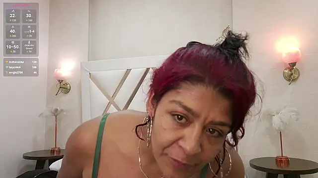 Sky_Collins_ webcam