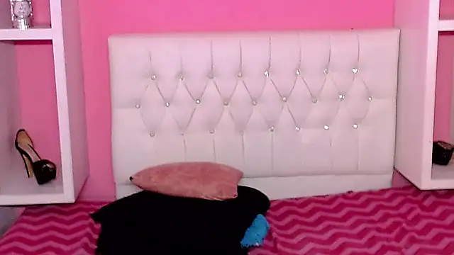 x_isabella_x webcam
