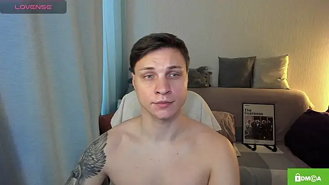 handsome_guy01 live cam on StripChat