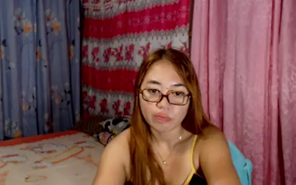 onlymaes_19 live cam on StripChat