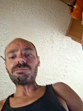 daddyandsplashqueen (Ask my age) - Flash titties