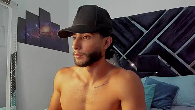 Emmet_CollinsJS webcam