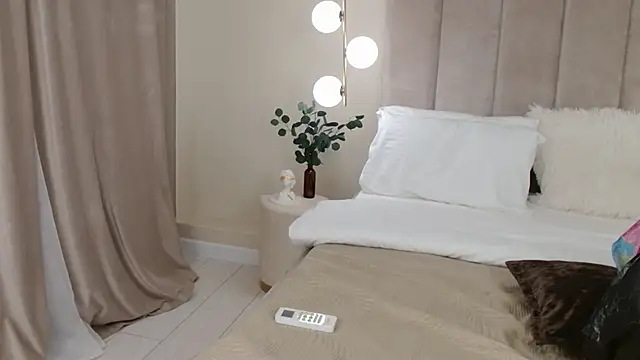 NicoleHarris webcam
