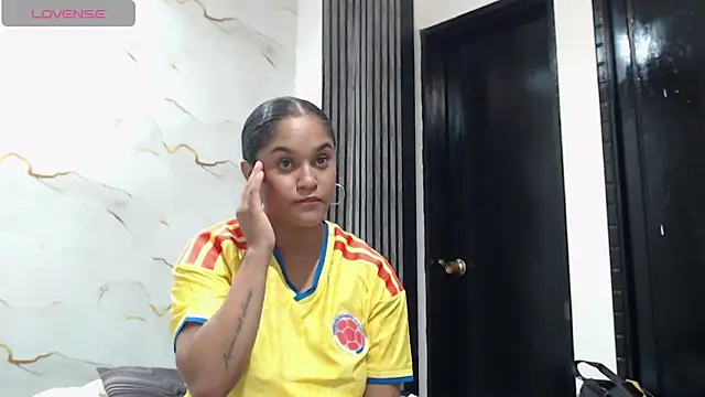 Liaa_cams webcam