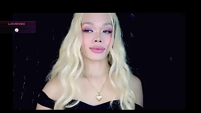 YOURHOT_STUFF webcam