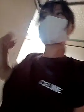 Linda-yiyi webcam