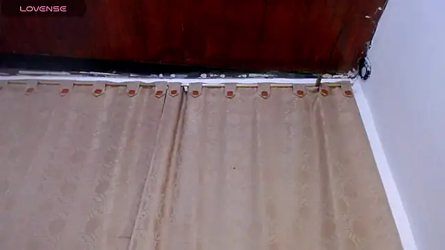 DaraSweet20 webcam