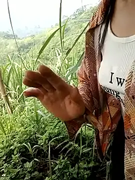 Nana-AsianWet live cam on StripChat