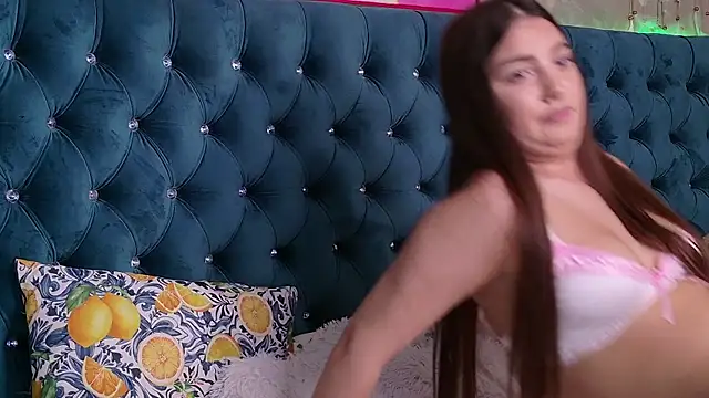 _AzzaLee_ webcam