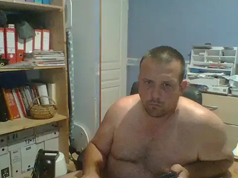 manubm03 (Ask my age) - #brunettes #cam2cam #cheapest-privates #chunky #daddies #ejaculation #flashing #french #hairy #handjob #jerk-off-instruction #masturbation #office #penis-ring #pump #small-audience #straight #top #white