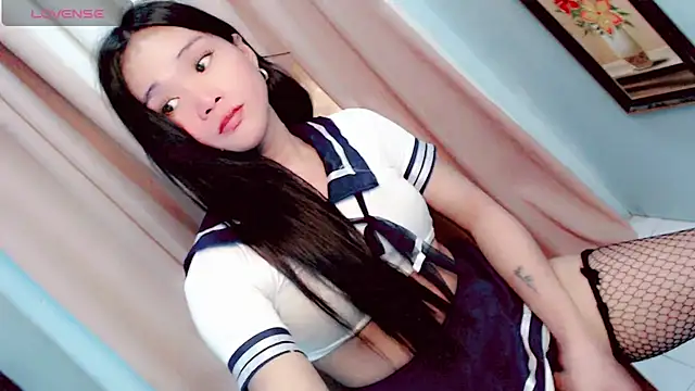 Littleslutty_baby webcam