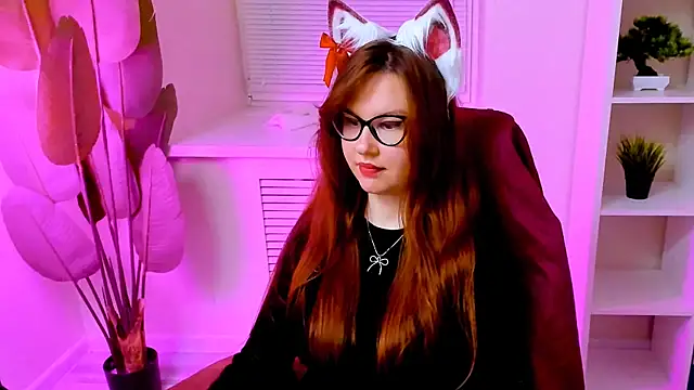 CarolGiggly webcam