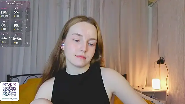 bae_cake_ webcam