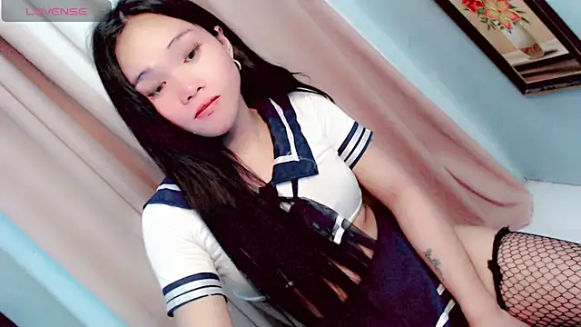 Littleslutty_baby webcam