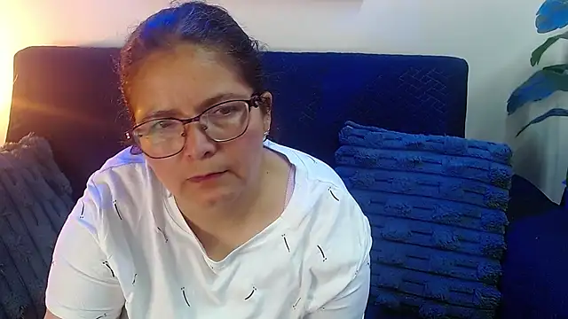 Watch Linda_banks_ live on EroticFlix - High definition streams