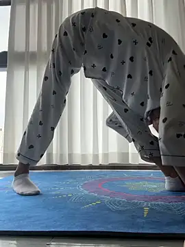 Watch Xiao_Mao_meow live on EroticFlix - High definition streams