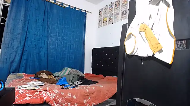 strong__anthony webcam