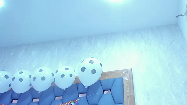 crystal_sm webcam