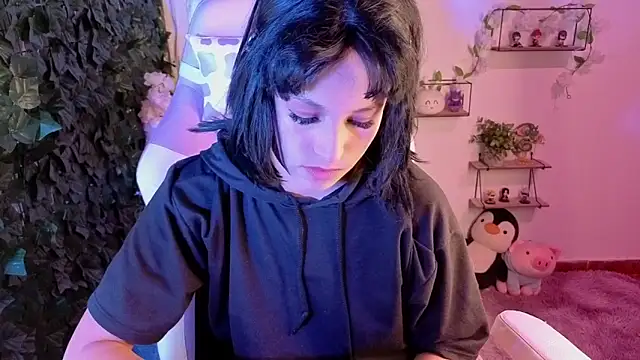 Eymmy_24 webcam