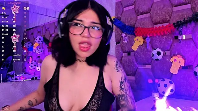 AriAddams webcam