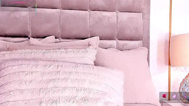 DakotaWangi webcam