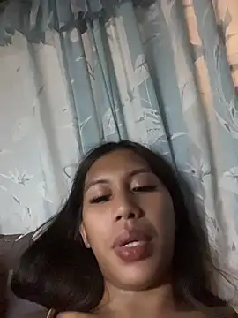 bigmeatcock_luna webcam
