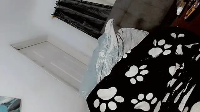 susej_bigblackcock webcam