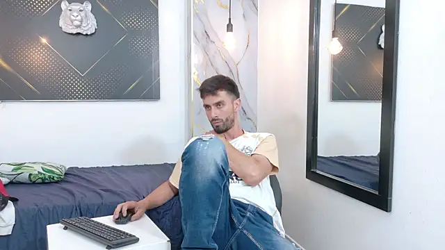 KingOfTemptation webcam
