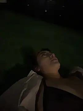 baby_akuma webcam