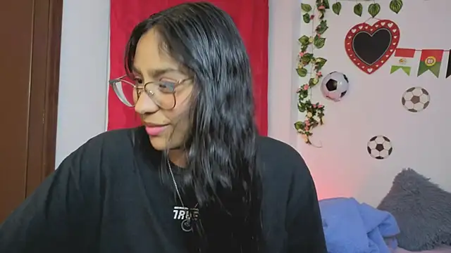 PaulaCutexs webcam