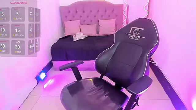 KATHERINE_TAY webcam