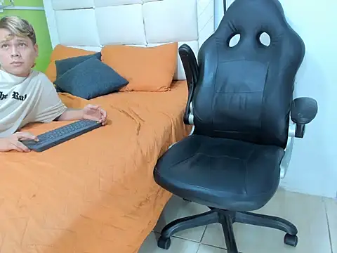 tobby_millers_ webcam