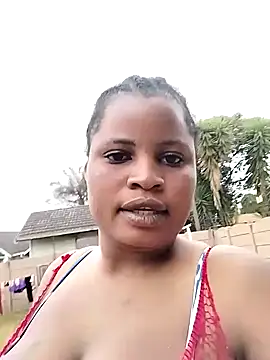 JuicyHoney_01 webcam